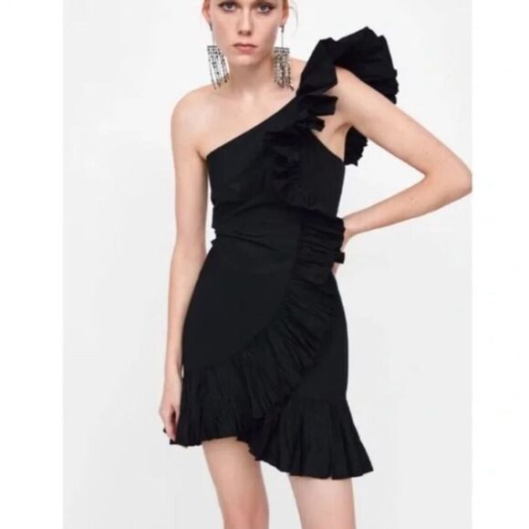 NWT ZARA Woman Ruffle One Shoulder Black Evening Cocktail Dress, Size M - Picture 2 of 8